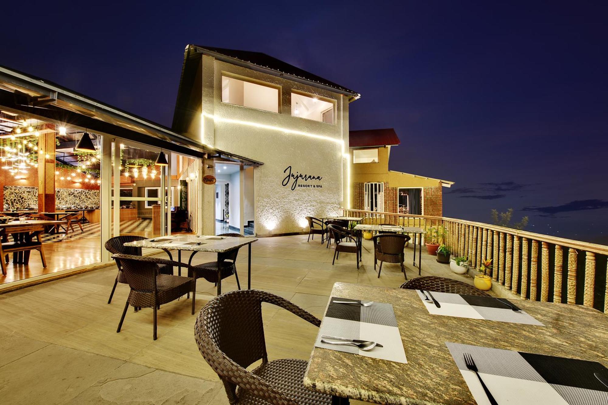 Tiaraa Jujurana Resort & Spa 다람샬라 외부 사진